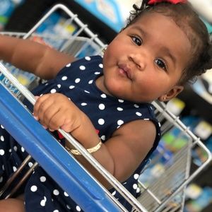 Meet your Posher, Farrah